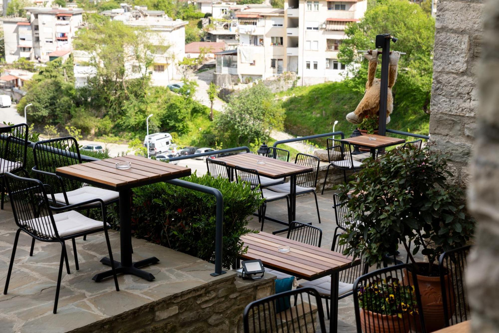 The Stone Sky Hotel Gjirokaster Bagian luar foto